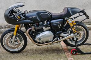 Triumph thruxton 1200 r