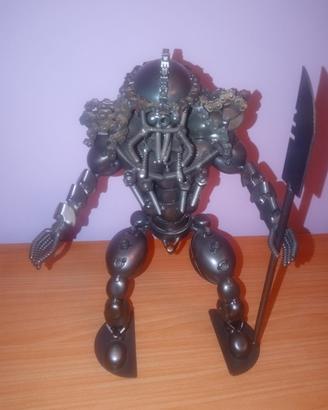Scultura Artigianale PREDATOR in Metallo Riciclato