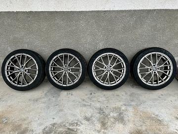 gomme e cerchi oz racing  205/45r17