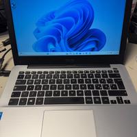 Notebook Asus P302 i-5 win 11 8 giga ram