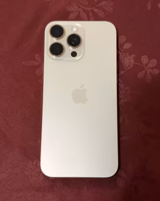 Iphone 16 pro max sabbia