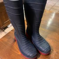 Stivali antinfortunistica punta ferro taglia 44