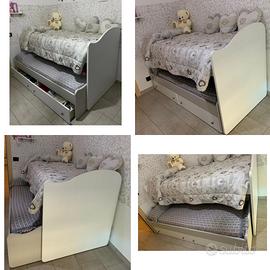 Letto doppio con cassetti e materassi