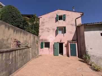 RUSTICO A FERRARA DI MONTE BALDO