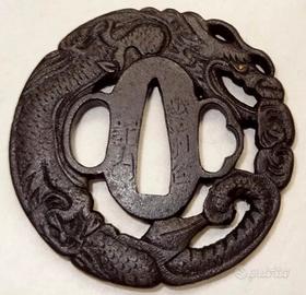Tsuba  antica giapponese- scuola kinai