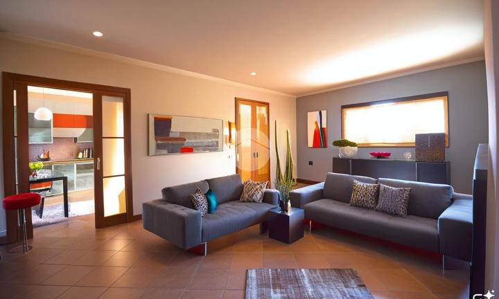 VILLA SINGOLA A CASTIGLIONE DELLE STIVIERE