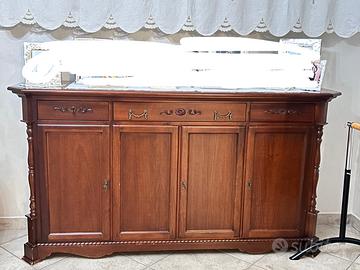 Mobile arte povera e cristalliera