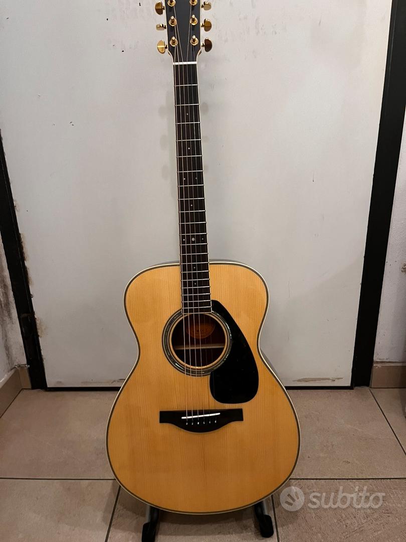 Chitarra acustica Yamaha LLS 6M A.R.E