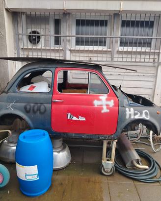 FIAT 500 EPOCA DA RESTAURARE