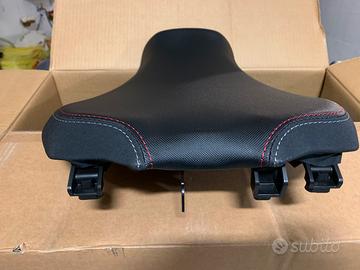 SELLA PILOTA TRACER 900 GT 2019