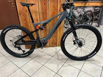 KTM MACINA KAPOHO LTD PRO 2026 BOSCH CX 800WH