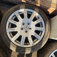 1 CERCHIO E GOMMA MASERATI