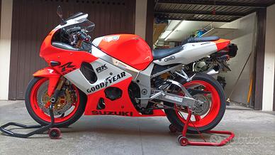 Suzuki GSX R 1000 k2