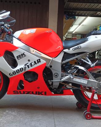 Suzuki GSX R 1000 k2
