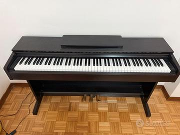 Pianoforte digitale Yamaha Arius YDP-103