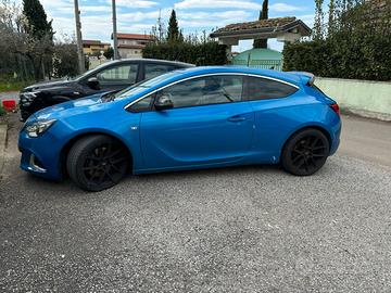 Opel astra gtc OPC