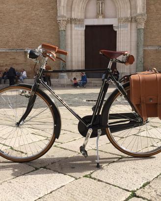 Bicicletta vintage, marca Leri, sella brooks