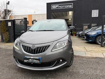 Lancia Ypsilon 1.0 FireFly 5 porte S&S Hybrid Gold