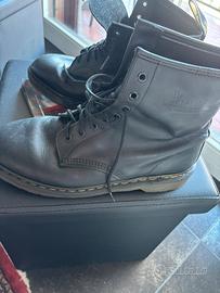 Anfibi da uomo DR. MERTENS