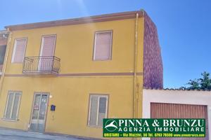 Santa Giusta - Casa Indipendente