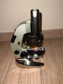 Microscopio