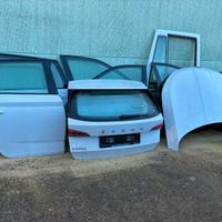 SKODA KAMIQ RICAMBI VARI