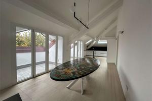 ATTICO RISTRUTTURATO ED ARREDATO