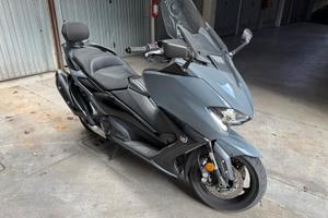 T-Max 560 Tech Max