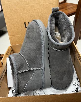 Stivali da neve UGG Mini, grigio / taglia 36