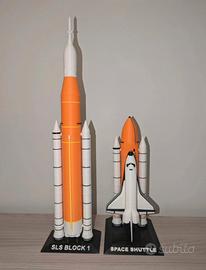 Modellino space shuttle e sls block1