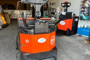 Transpallet elettrico toyota LPE200