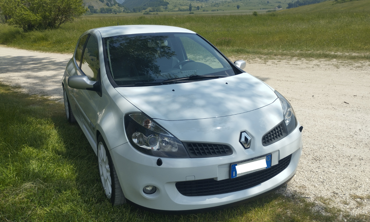 Renault Clio RS