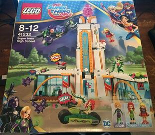 LEGO 41232 LICEO SUPEREROI SCATOLA LEGGERMENTE