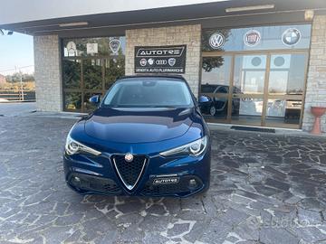 Alfa Romeo Stelvio 2.2 Turbodiesel 180 CV AT8 RWD 