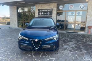 Alfa Romeo Stelvio 2.2 Turbodiesel 180 CV AT8 RWD 