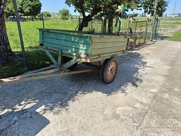 rimorchio agricolo 