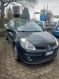 Clio 1.2 benzina anno 2007