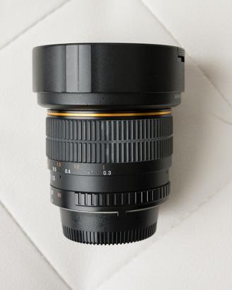 Samyang 8mm f/3.5 Fisheye AE per Nikon DX / APS-C