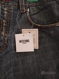 jeans Moschino