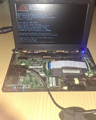 Netbook Asus EeePC 1001PX