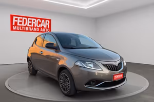 Lancia Ypsilon 1.0 FireFly 5 porte S&S Hybrid Ecoc