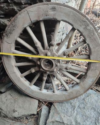 Ruote carro in legno