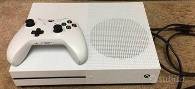 Xbox One più joistik 