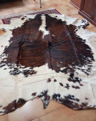 Tappeto in pelle di mucca bianco/marrone