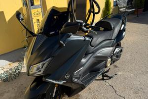 Yamaha Tmax IRON MAX 530