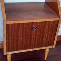 Comodini color ciliegio