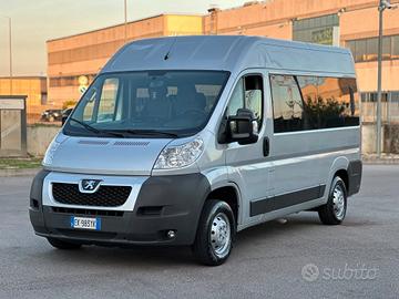 Peugeot Boxer 9 posti