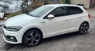Volkswagen Polo R-LINE 1.0 TSI 