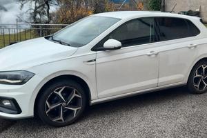 Volkswagen Polo R-LINE 1.0 TSI 