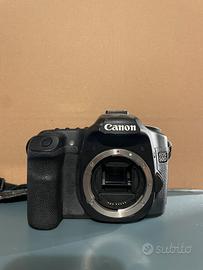 Canon EOS 50D+70-200 L f 2.8 +18-75+battery pack